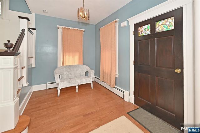 264 Morse Avenue, Wyckoff, NJ 07481