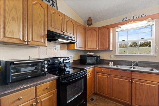 121 Angie Court NW, Cleveland, TN 37312