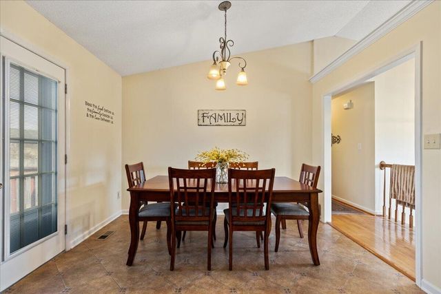 121 Angie Court NW, Cleveland, TN 37312