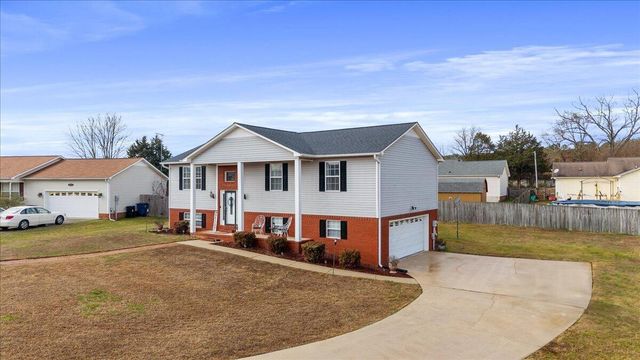 121 Angie Court NW, Cleveland, TN 37312
