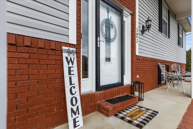 121 Angie Court NW, Cleveland, TN 37312