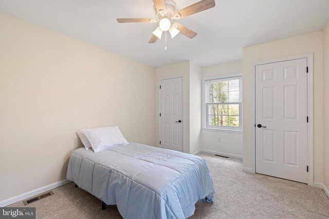 404 E HAWTHORNE CT E, Hockessin, DE 19707