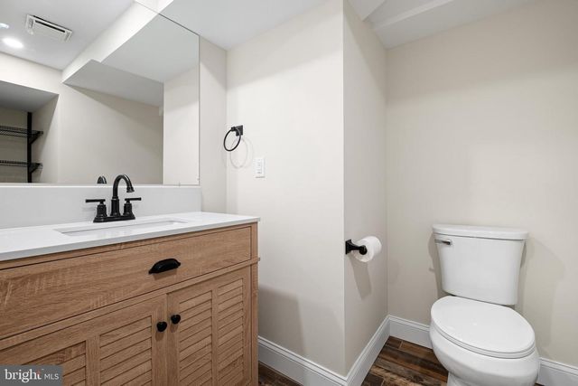 404 E HAWTHORNE CT E, Hockessin, DE 19707