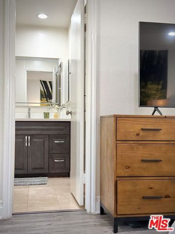 4499 Via Marisol 120B, Los Angeles, CA 90042