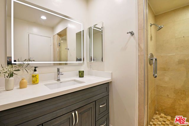 4499 Via Marisol 120B, Los Angeles, CA 90042