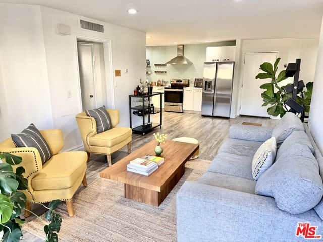 4499 Via Marisol 120B, Los Angeles, CA 90042