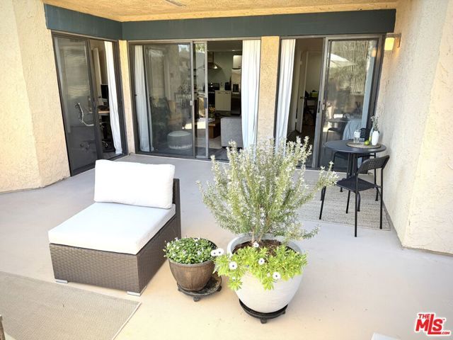 4499 Via Marisol 120B, Los Angeles, CA 90042