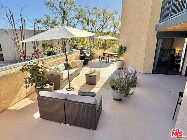 4499 Via Marisol 120B, Los Angeles, CA 90042