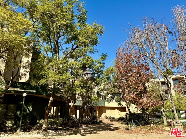 4499 Via Marisol 120B, Los Angeles, CA 90042