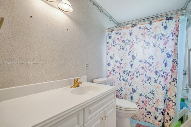 1021 Grandview Blvd, Fort Pierce, FL 34982