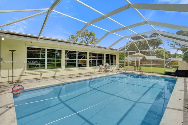 1021 Grandview Blvd, Fort Pierce, FL 34982