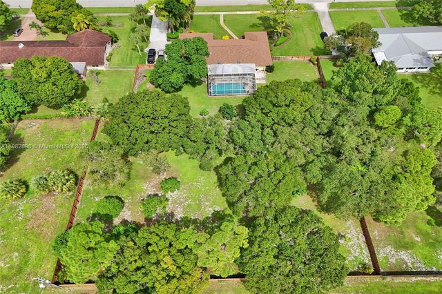 1021 Grandview Blvd, Fort Pierce, FL 34982