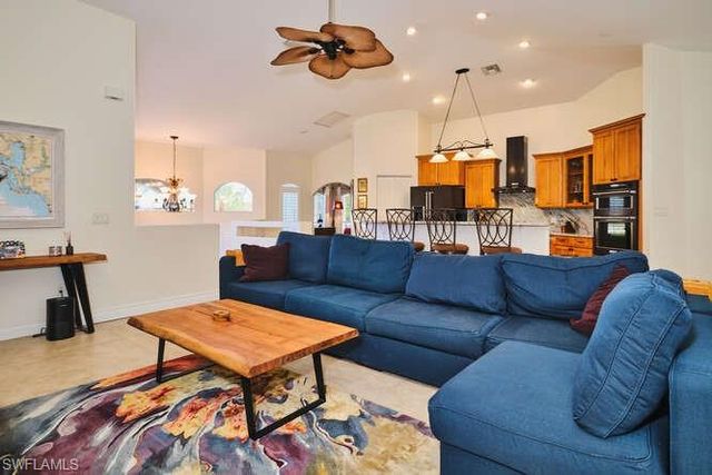 21067 Saint Peters DR, Fort Myers Beach, FL 33931