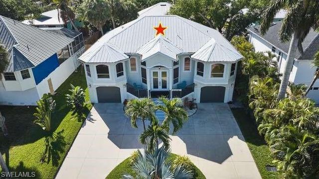 21067 Saint Peters DR, Fort Myers Beach, FL 33931