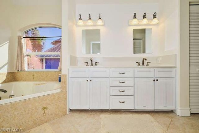 21067 Saint Peters DR, Fort Myers Beach, FL 33931