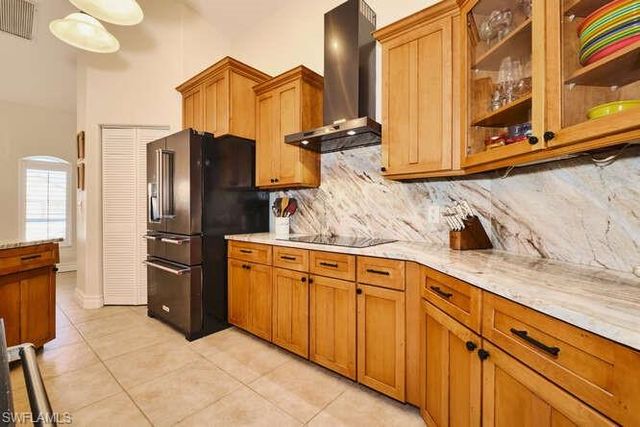21067 Saint Peters DR, Fort Myers Beach, FL 33931