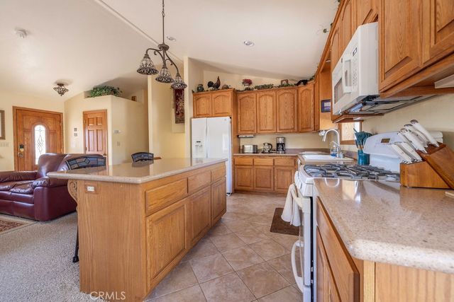 43942 Rainbow Lane, Angelus Oaks, CA 92305