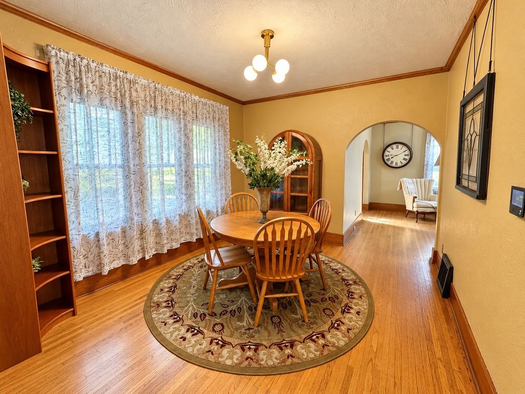 20 S Julian Street, Naperville, IL 60540 — photo 5