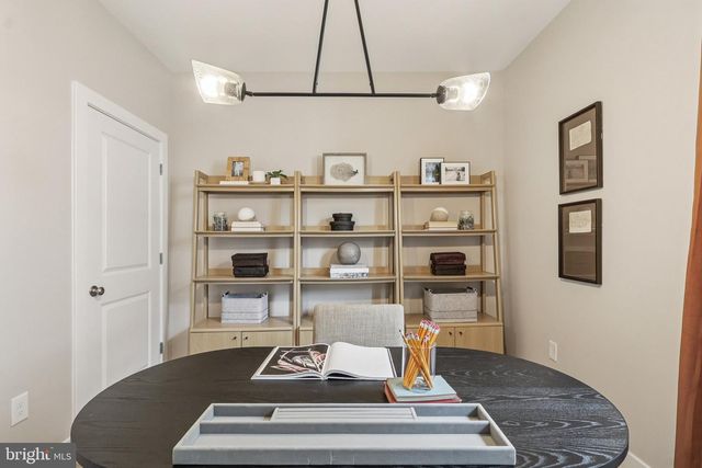 121 HYDRANGEA WAY, Winchester, VA 22602