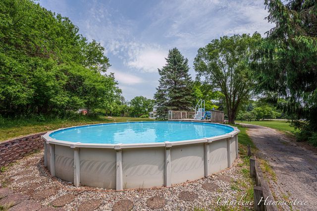 9111 Summit Avenue Ne, Algoma Twp, MI 49341