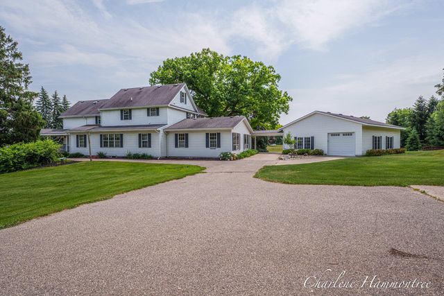 9111 Summit Avenue Ne, Algoma Twp, MI 49341