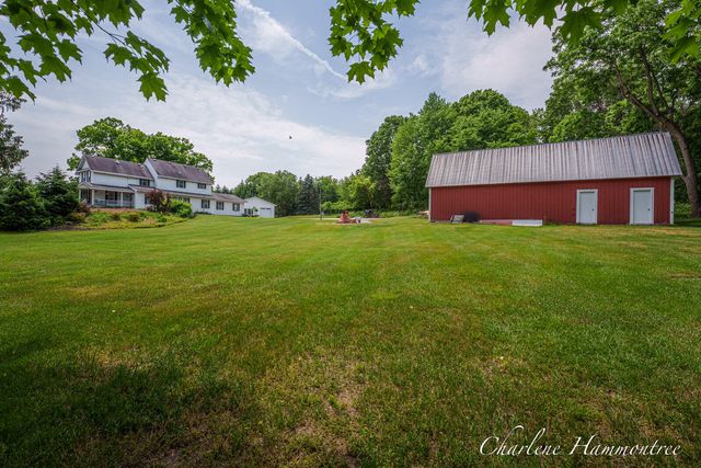 9111 Summit Avenue Ne, Algoma Twp, MI 49341