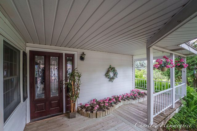 9111 Summit Avenue Ne, Algoma Twp, MI 49341