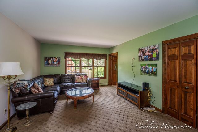 9111 Summit Avenue Ne, Algoma Twp, MI 49341