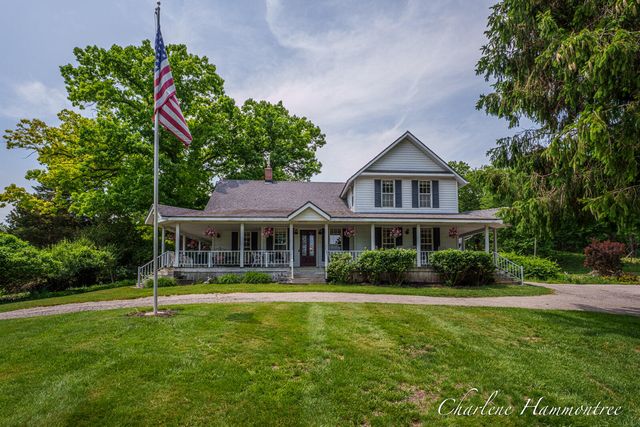 9111 Summit Avenue Ne, Algoma Twp, MI 49341