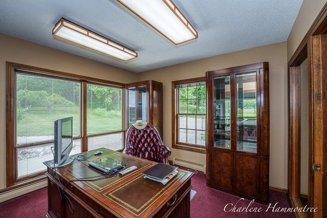 9111 Summit Avenue Ne, Algoma Twp, MI 49341