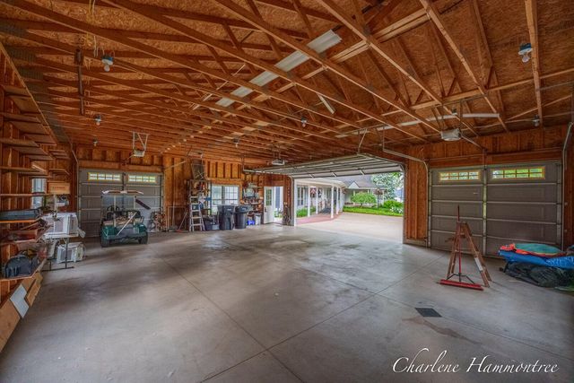 9111 Summit Avenue Ne, Algoma Twp, MI 49341