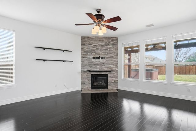 331 Granger Circle, Argyle, TX 76226