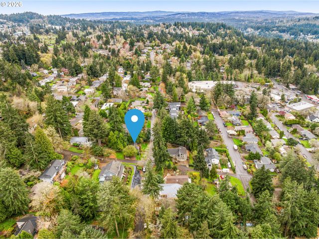 1408 PINE St, Lake Oswego, OR 97034