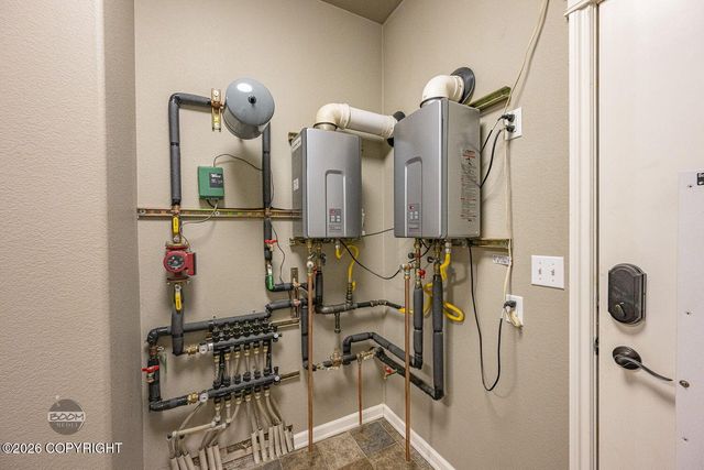 4822 N Feldspar Circle, Wasilla, AK 99654