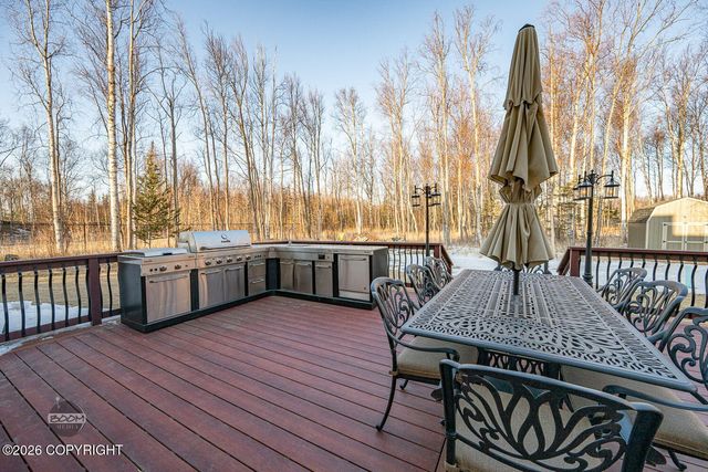 4822 N Feldspar Circle, Wasilla, AK 99654