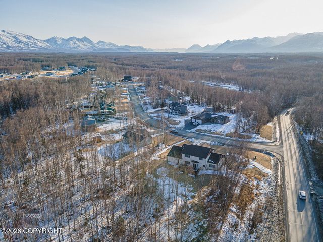 4822 N Feldspar Circle, Wasilla, AK 99654