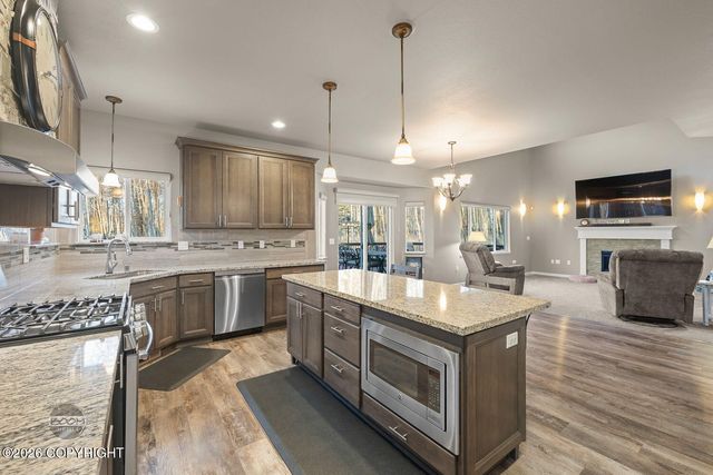 4822 N Feldspar Circle, Wasilla, AK 99654