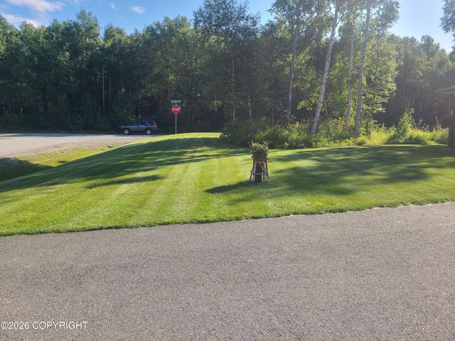 4822 N Feldspar Circle, Wasilla, AK 99654
