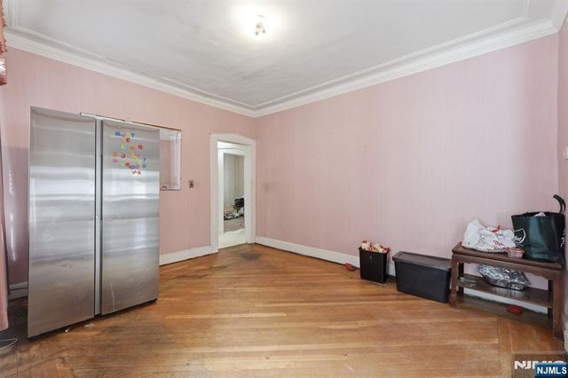 53 Sunnyside Terrace, East Orange, NJ 07018