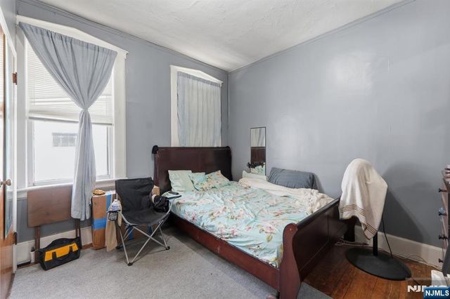 53 Sunnyside Terrace, East Orange, NJ 07018