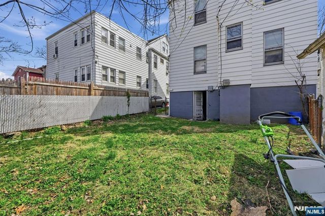 53 Sunnyside Terrace, East Orange, NJ 07018