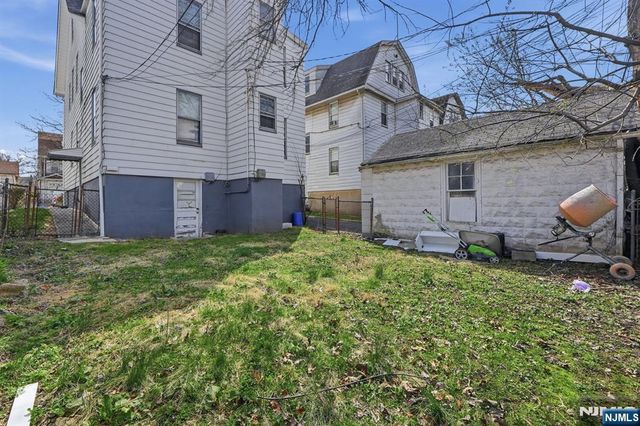 53 Sunnyside Terrace, East Orange, NJ 07018