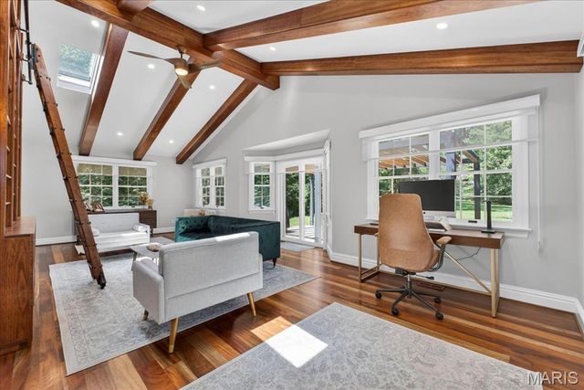 8 Clerbrook Lane, Ladue, MO 63124