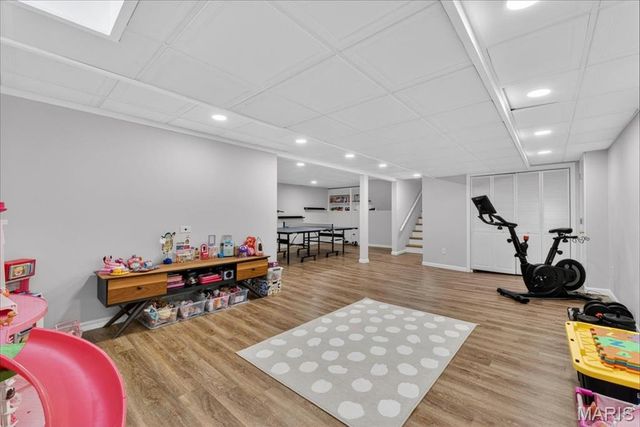 8 Clerbrook Lane, Ladue, MO 63124