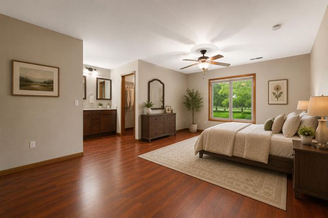 2549 N Lakeshore Drive, Crown Point, IN 46307