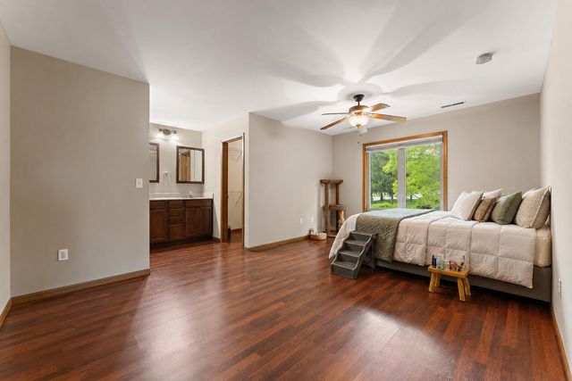 2549 N Lakeshore Drive, Crown Point, IN 46307