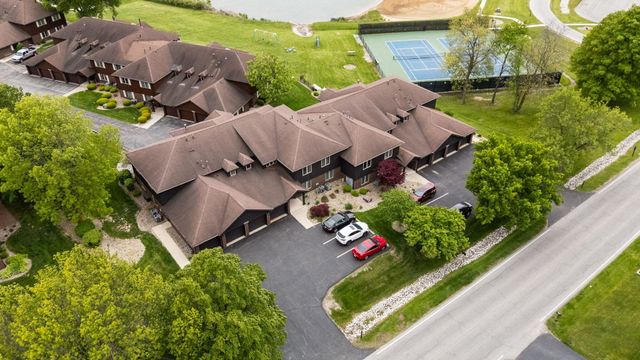2549 N Lakeshore Drive, Crown Point, IN 46307