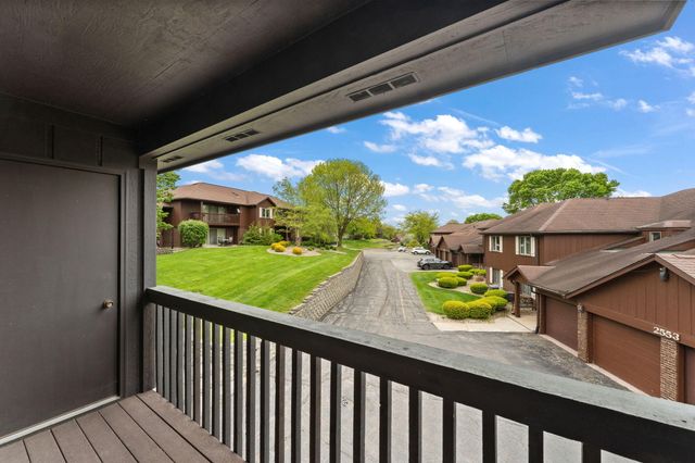 2549 N Lakeshore Drive, Crown Point, IN 46307