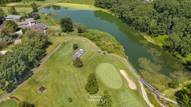 2549 N Lakeshore Drive, Crown Point, IN 46307