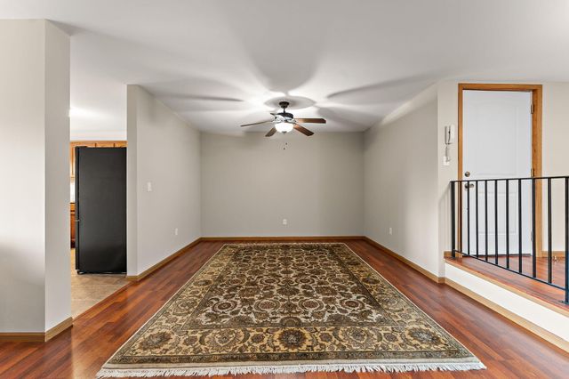 2549 N Lakeshore Drive, Crown Point, IN 46307